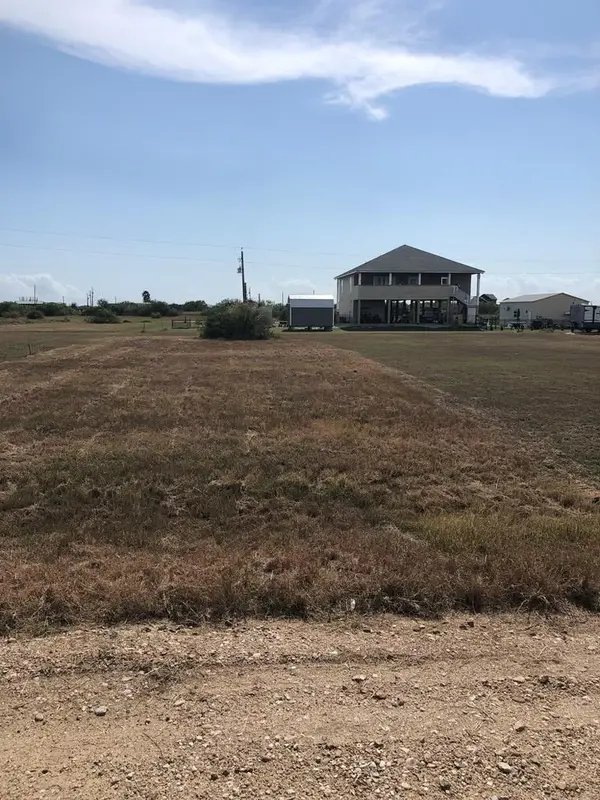 Lot 205 Seahorse Dr., Palacios, TX 77465