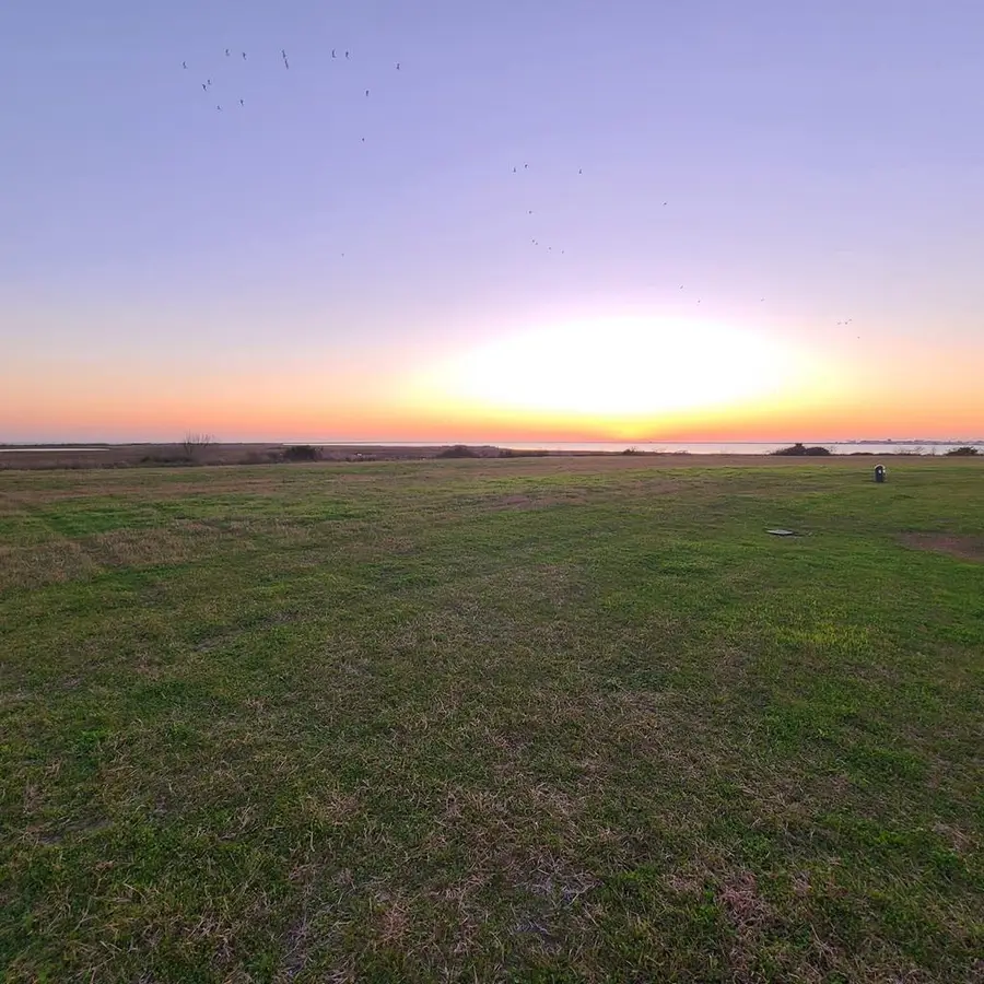 3561 Kiawah, Palacios, TX 77465 - #3