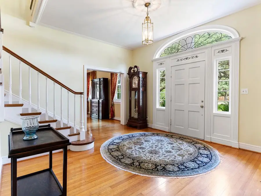 1920 Marguerite St, Bay City, TX 77414 - #3