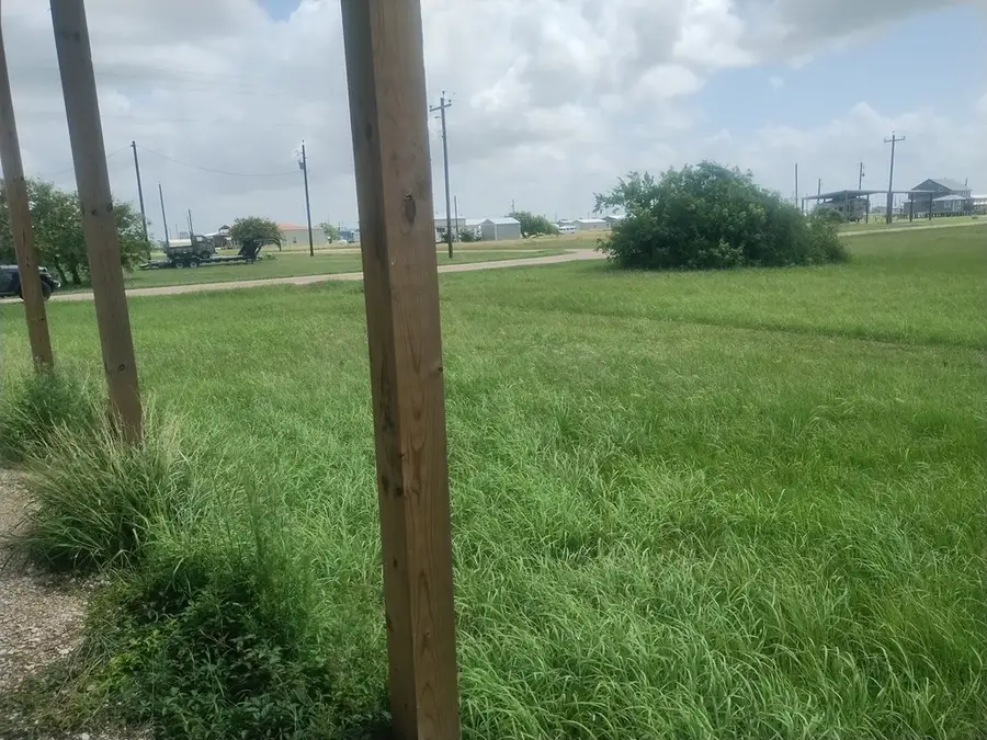 37 Red Snapper, Palacios, TX 77465 - #3