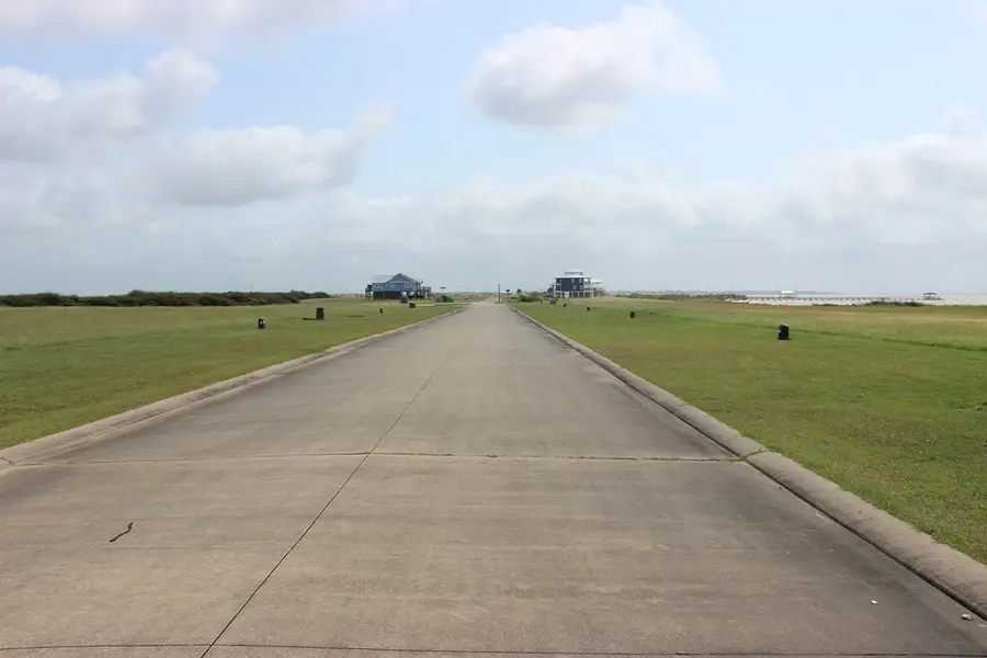 3348 Bay Point Dr., Palacios, TX 77465 - #3