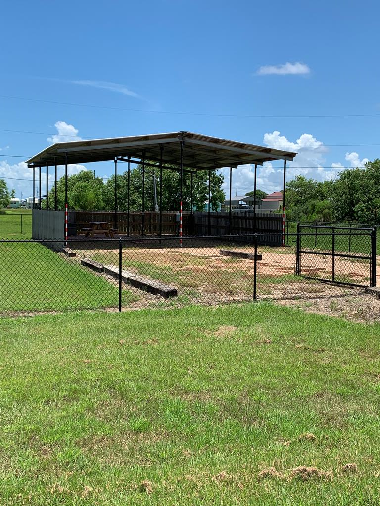 193 Red Snapper, Palacios, TX 77465 - #1