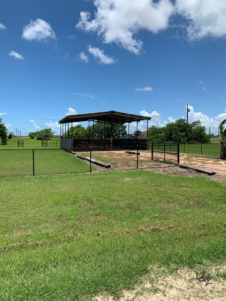 193 Red Snapper, Palacios, TX 77465 - #2