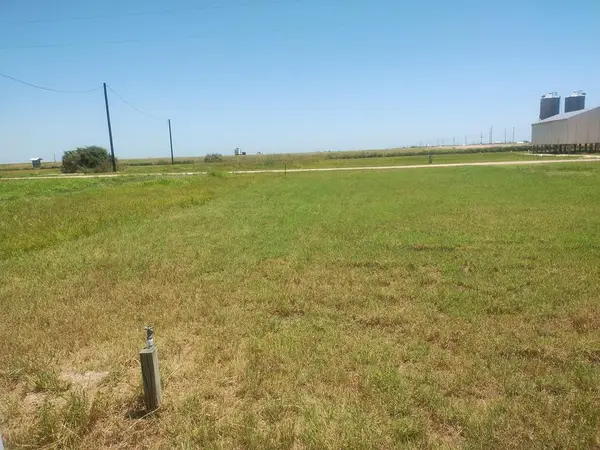 LOT 141 Coral LN., Palacios, TX 77465