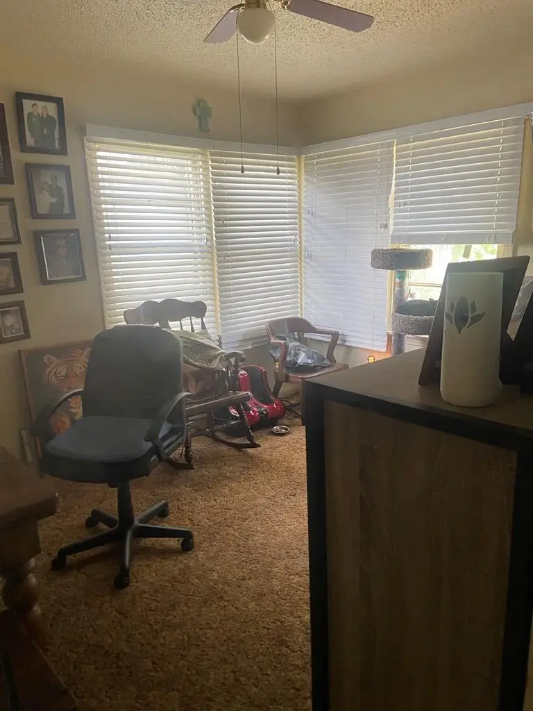 2912 9th Street, Bay City, TX 77414 - #2