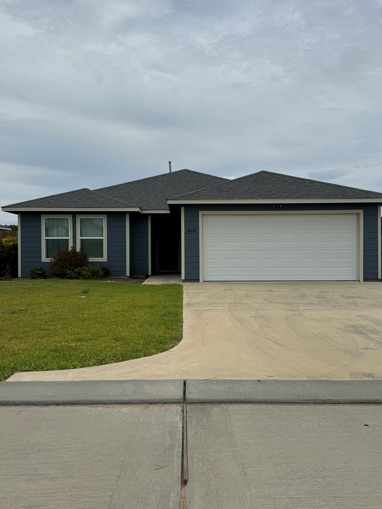 806 Flycatcher Dr, Palacios, TX 77465 - #1