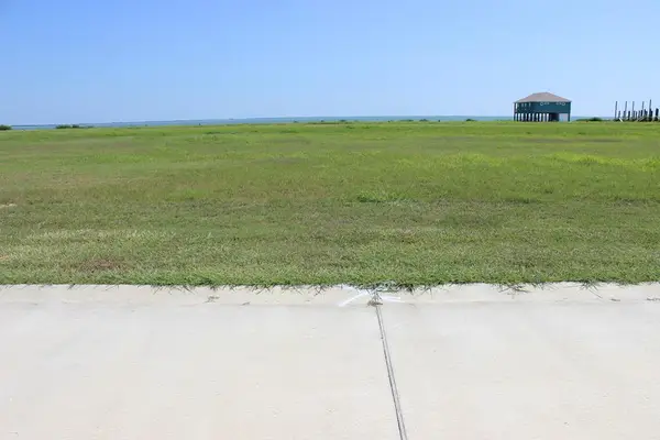 3033 Coastal Springs Loop, Palacios, TX 77465