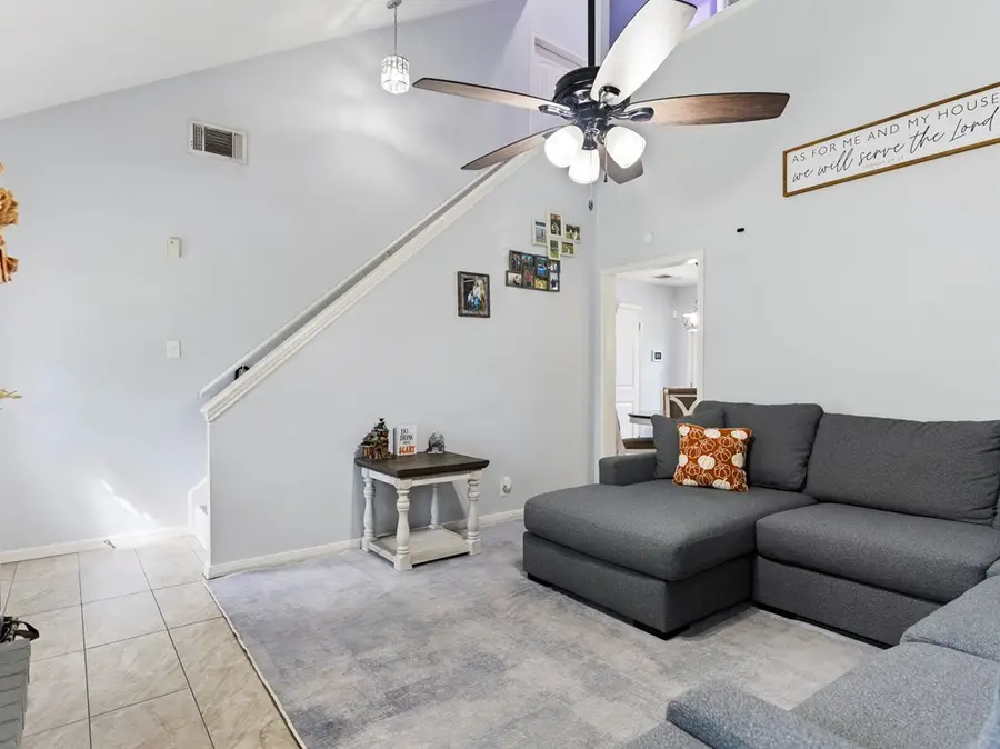 2809 La Mesa St, Bay City, TX 77414 - #3