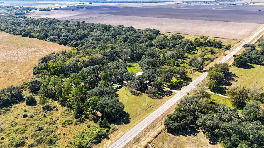 979 N FM 647 Road, Louise, TX 77455 - #3