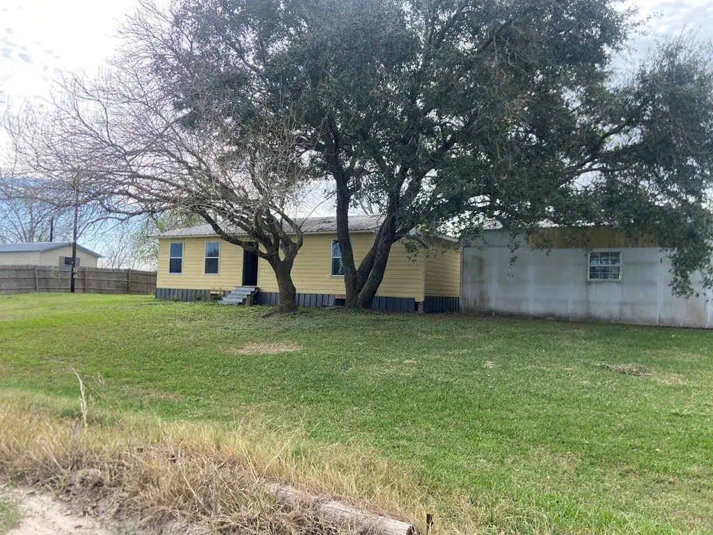 625 Lakeview Drive, Tidehaven, TX 77414 - #1