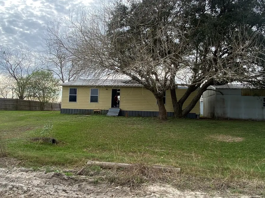 625 Lakeview Drive, Tidehaven, TX 77414 - #2