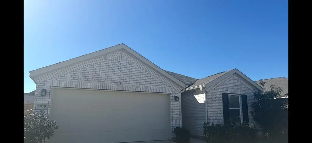 1410 Red Hills Drive, Rosharon, TX 77583 - Image #1