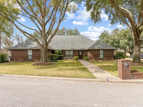 6 Valhalla, Bay City, TX 77414