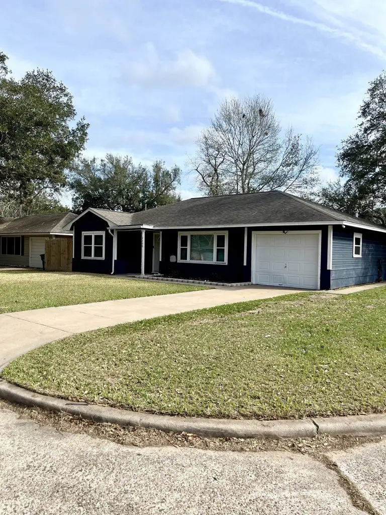 2200 Linwood, Bay City, TX 77414 - #2