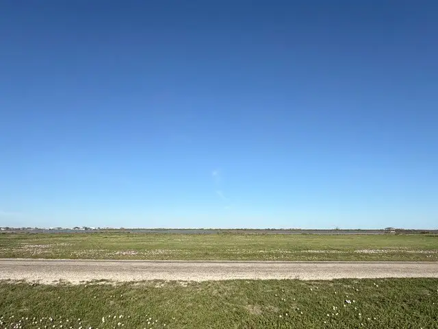 884 Bay Drive, Palacios, TX 77465 - #3