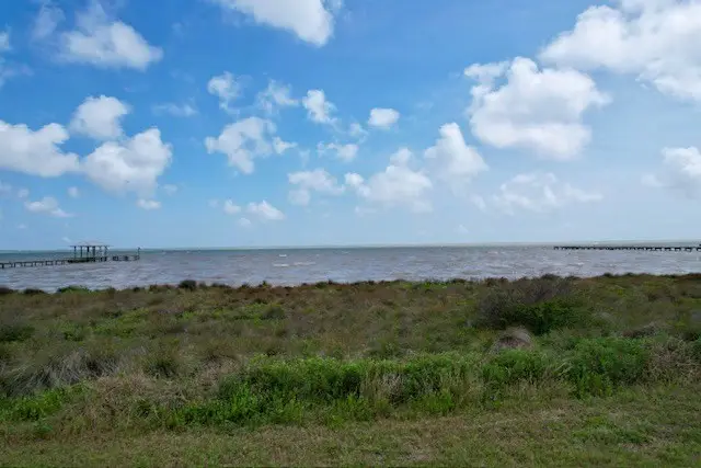 3145 Bay Ridge Dr., Palacios, TX 77465 - #3