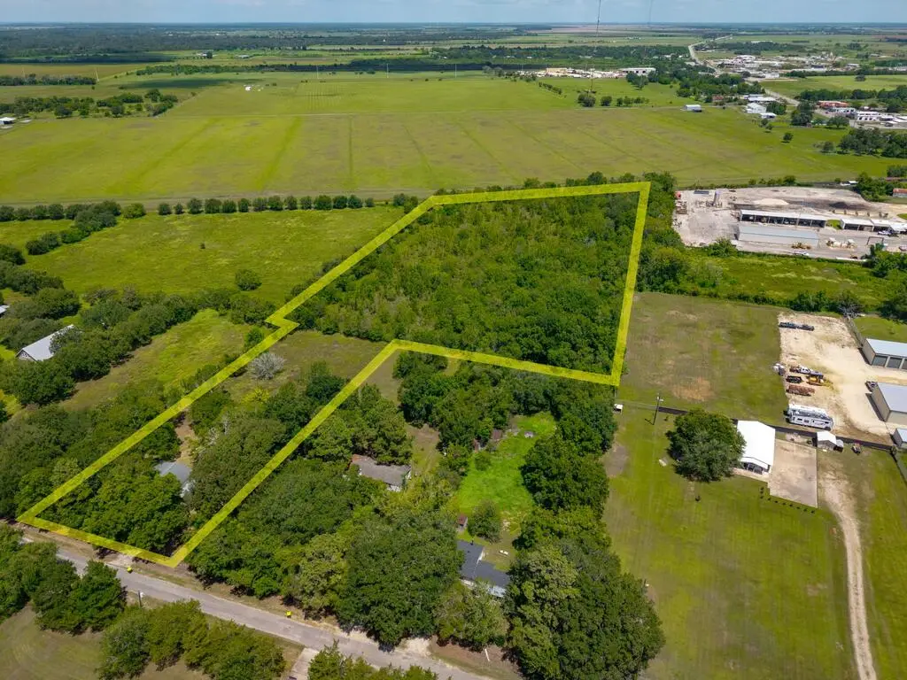 1301 Adams Rd, Bay City, TX 77414 - #1