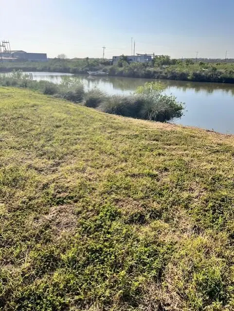 278 Seaview, Sargent, TX 77414 - #2