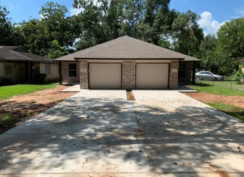 413-415 Hurst Street, Angleton, TX 77515 - Image #1