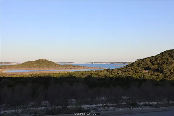 3517 Shoreline, Other, TX 76548
