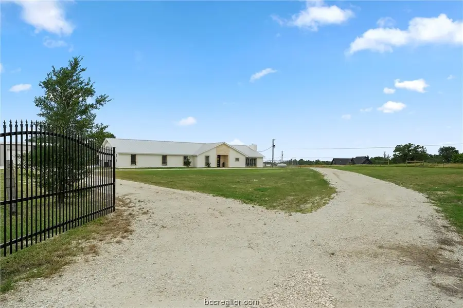 1589 County Road 252, Anderson, TX 77830 - #2