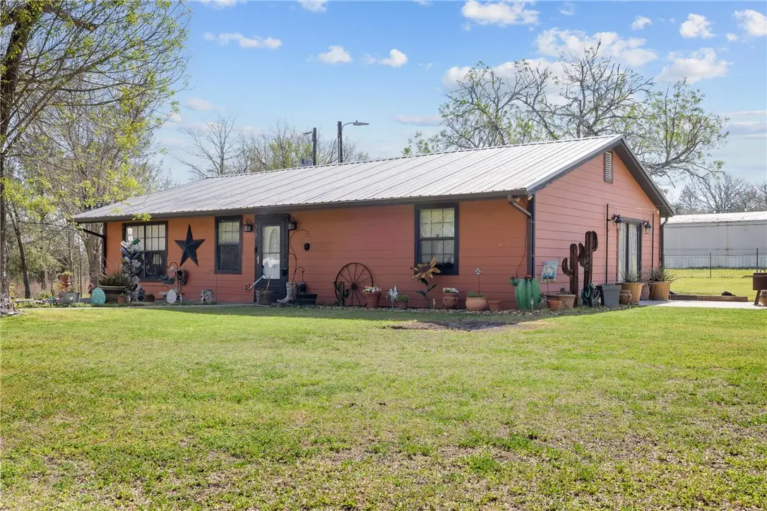302 Dan Drive, Somerville, TX 77879 - #1