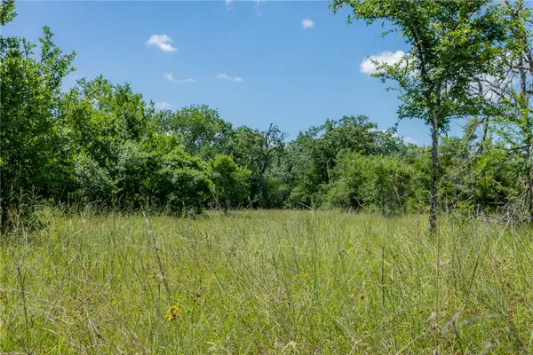 6584 Atakapan Trail, Bedias, TX 77831