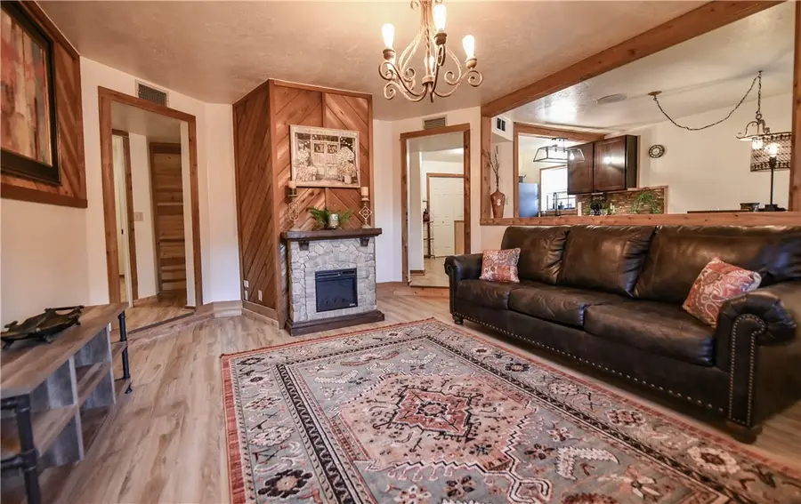 507 Fawn Street W, Caldwell, TX 77836 - Image #3