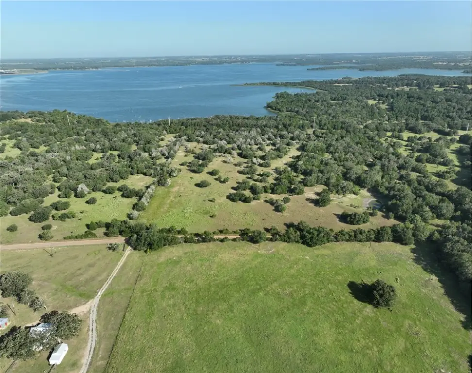 +/- 34 AC Leslie Road, Fayetteville, TX 77940 - #1