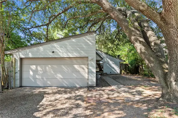 1818 Langford Street, College Station, TX 77840