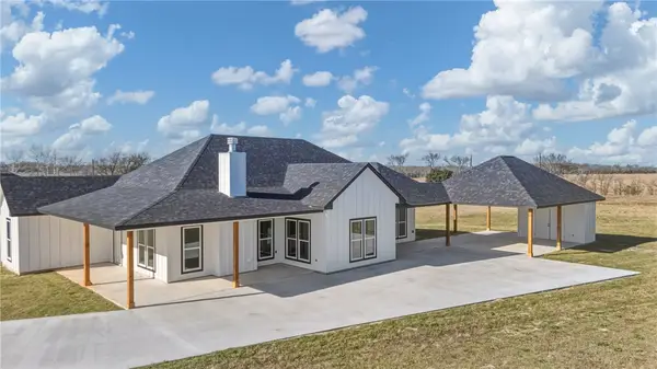 855 Mimosa Lane, Franklin, TX 77856