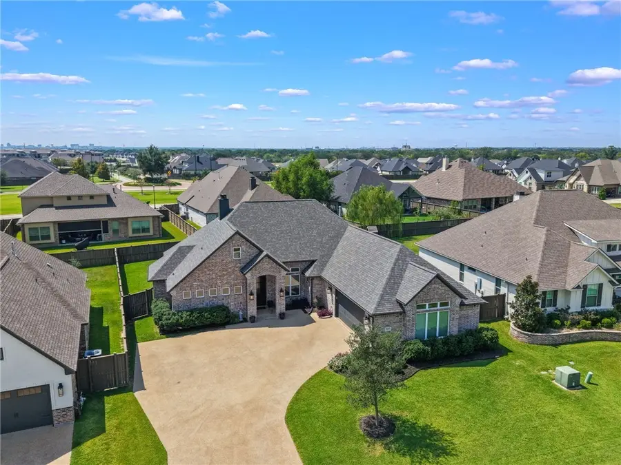 5034 Greenstone Way, Bryan, TX 77802 - Image #2