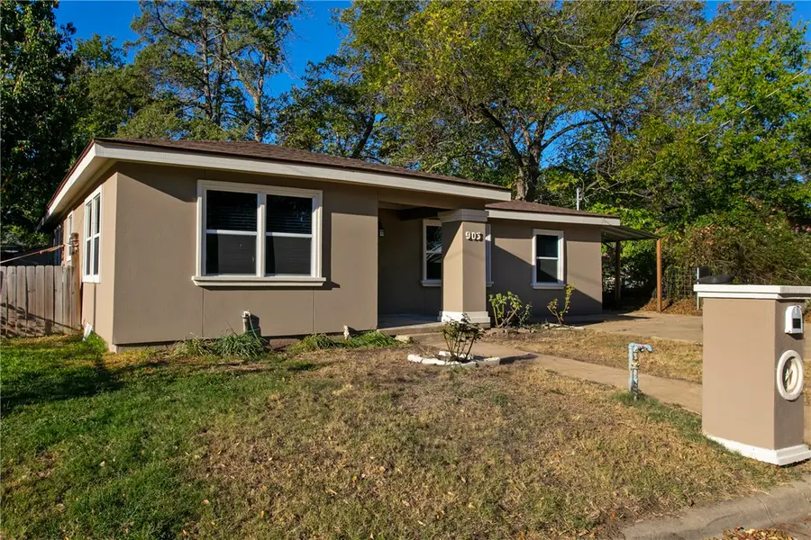 903 Travis Street, Bryan, TX 77803 - Image #2