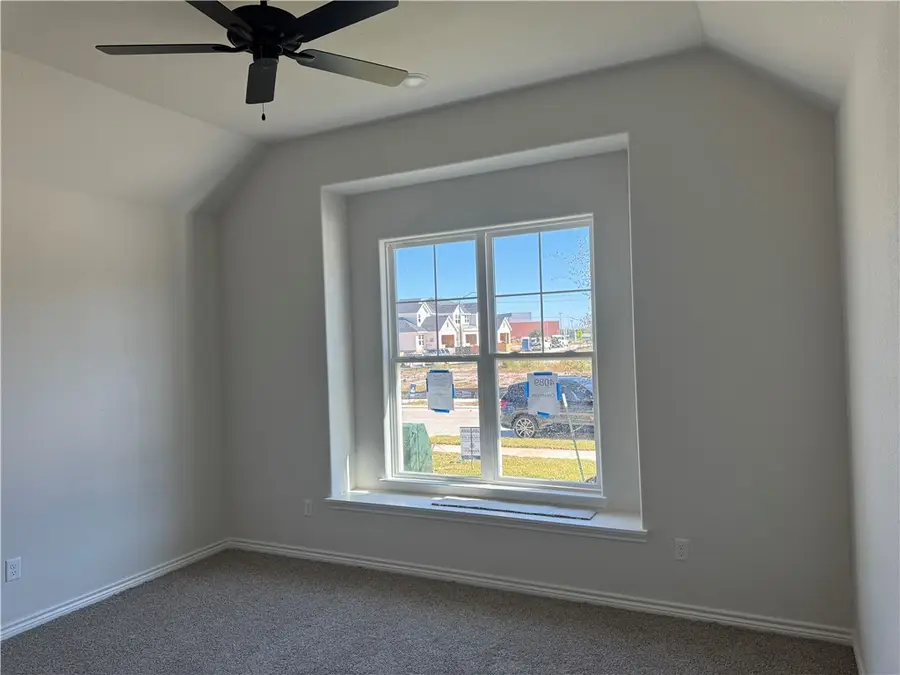 4089 Crestmont Drive, College Station, TX 77845 - Image #3