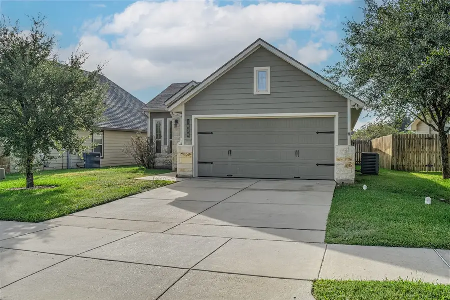 1086 Venice Drive, Bryan, TX 77808 - Image #3