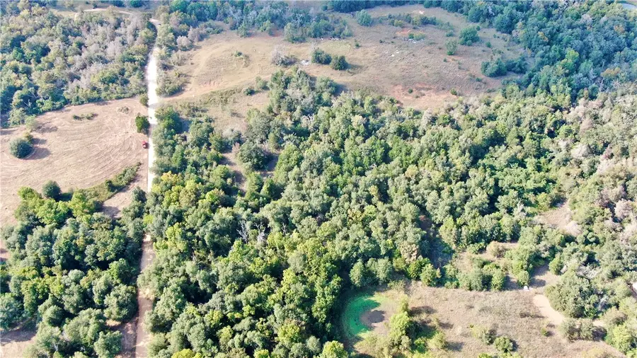 402 Professor Smith Rd, Gause, TX 77857 - Image #3