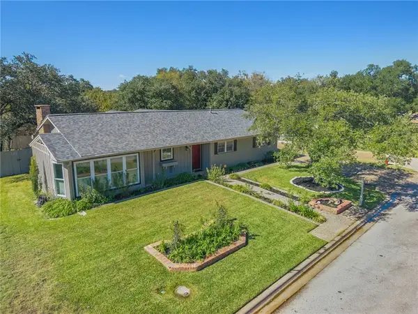 3802 Sunnybrook Lane, Bryan, TX 77802