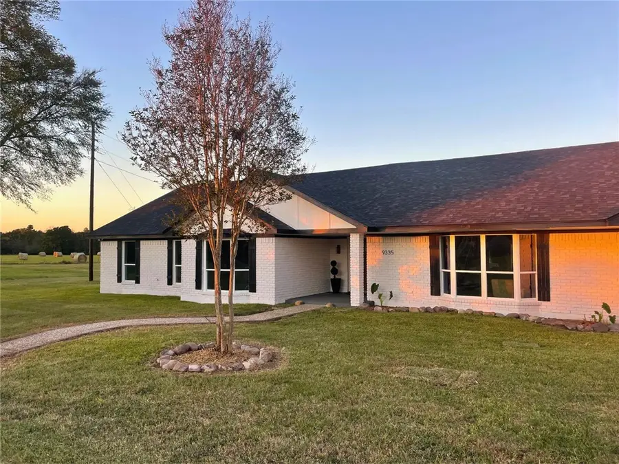 9335 Fm 1696 Road, Bedias, TX 77831 - Image #2