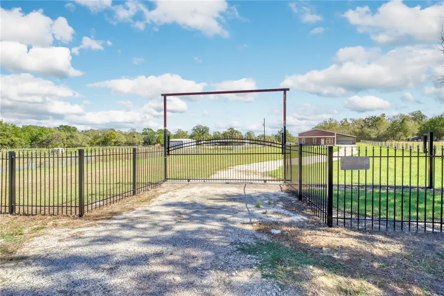 4434 Fm 244 Road, Anderson, TX 77830 - Image #3
