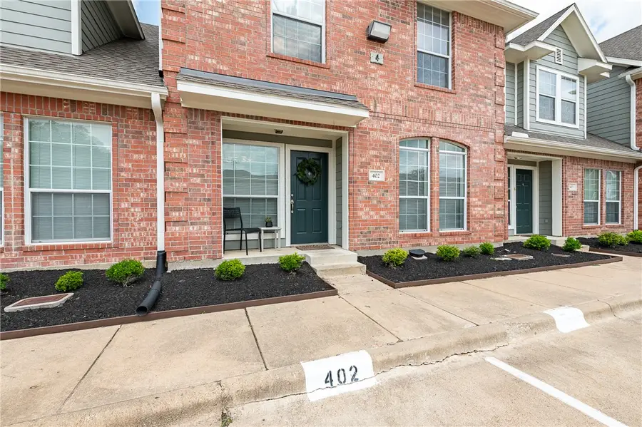 1001 Krenek Tap Road #402, College Station, TX 77840 - Image #3