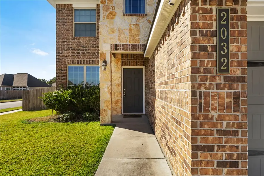 2032 Stubbs Drive, Bryan, TX 77807 - Image #2