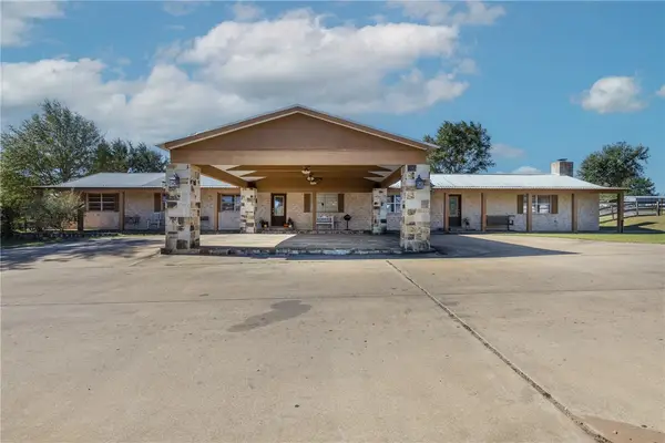 1611 Koy Road, Bellville, TX 77418