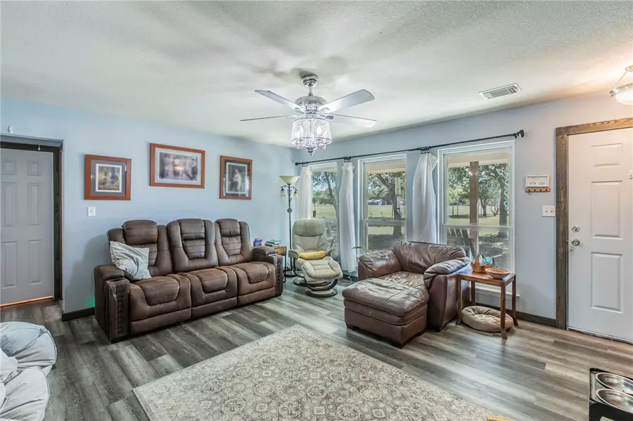 6725 E Us Highway 79, Milano, TX 76556 - Image #3