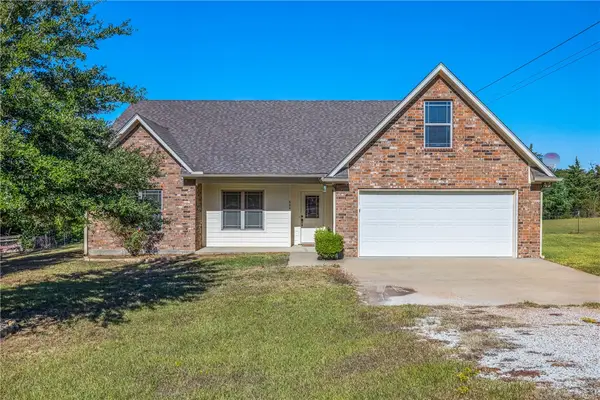525 Oak Tree Lane, Franklin, TX 77856