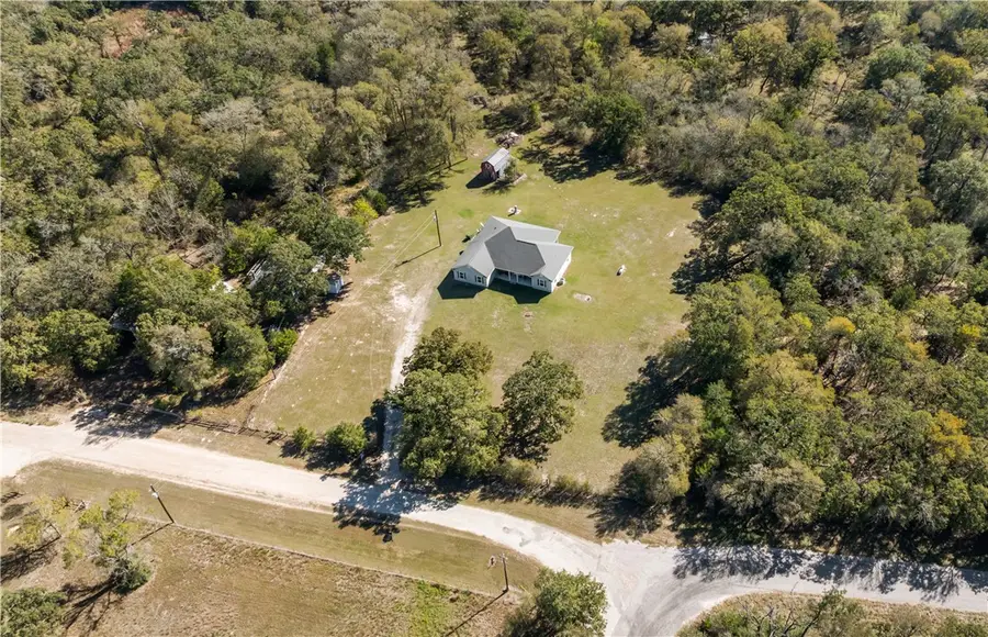 803 Hollow Bend, Caldwell, TX 77836 - Image #2