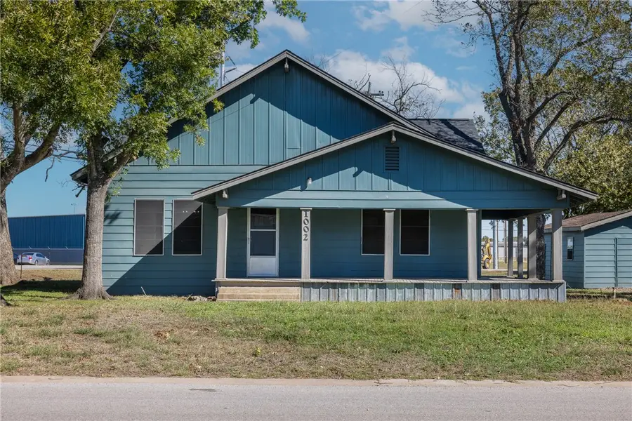 1002 N Banks Street, Caldwell, TX 77836 - Image #3