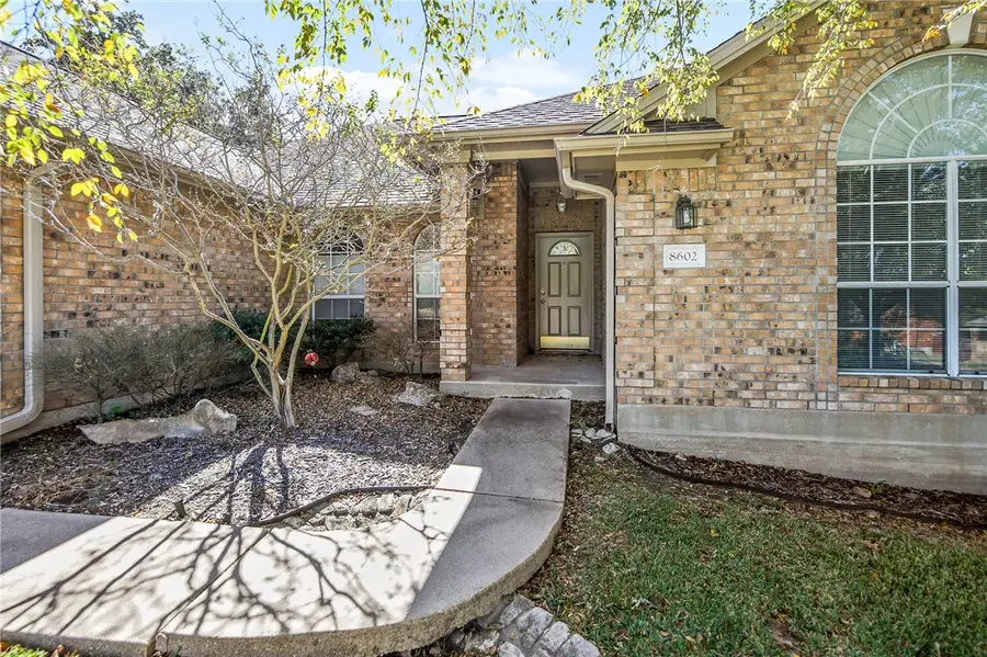 8602 Jade Drive, College Station, TX 77845 - Image #3