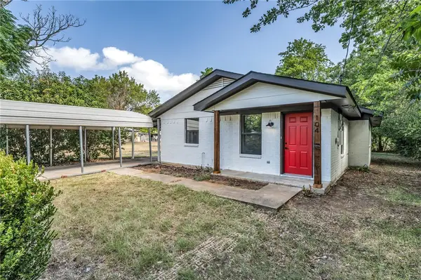104 N Oneal Street, Caldwell, TX 77836