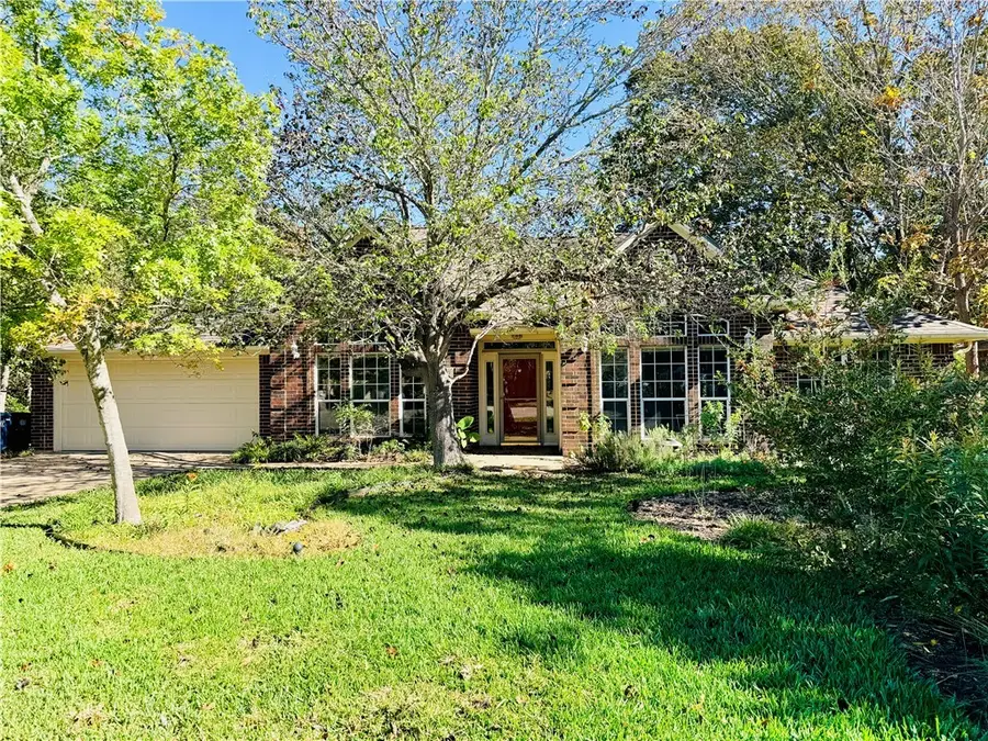 3933 Oriole Court, College Station, TX 77845 - Image #3