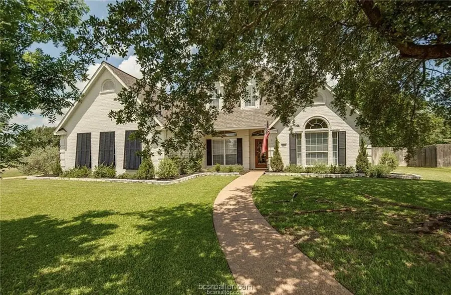 701 Putter Court, College Station, TX 77845 - Image #2
